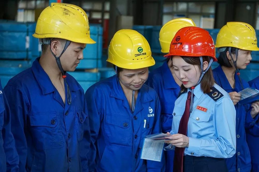 減稅降費(fèi)為“中國制造”轉(zhuǎn)型升級賦能 減稅降費(fèi)為“中國制造”轉(zhuǎn)型升級賦能